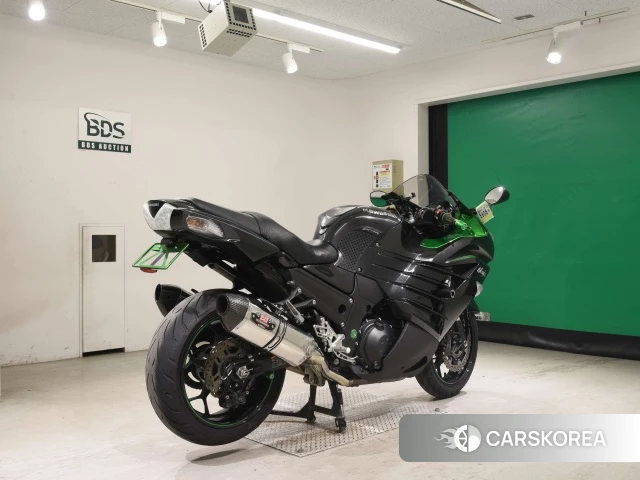 Проданный Kawasaki ZX-14R NINJA ABS 2018 из Японии, фото 2
