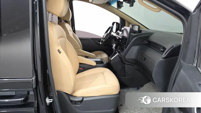 Hyundai Staria id 4534066 из Кореи 18