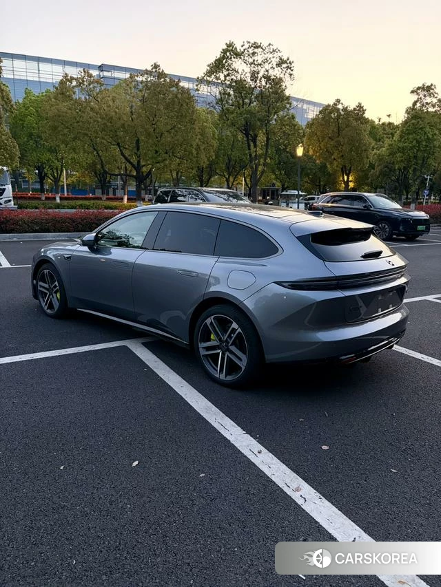 Weilai ET5T id 4026781 из Китая 18