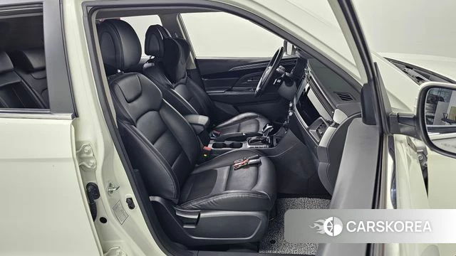 Ssangyong Beautiful Korando id 4542990 из Кореи 18