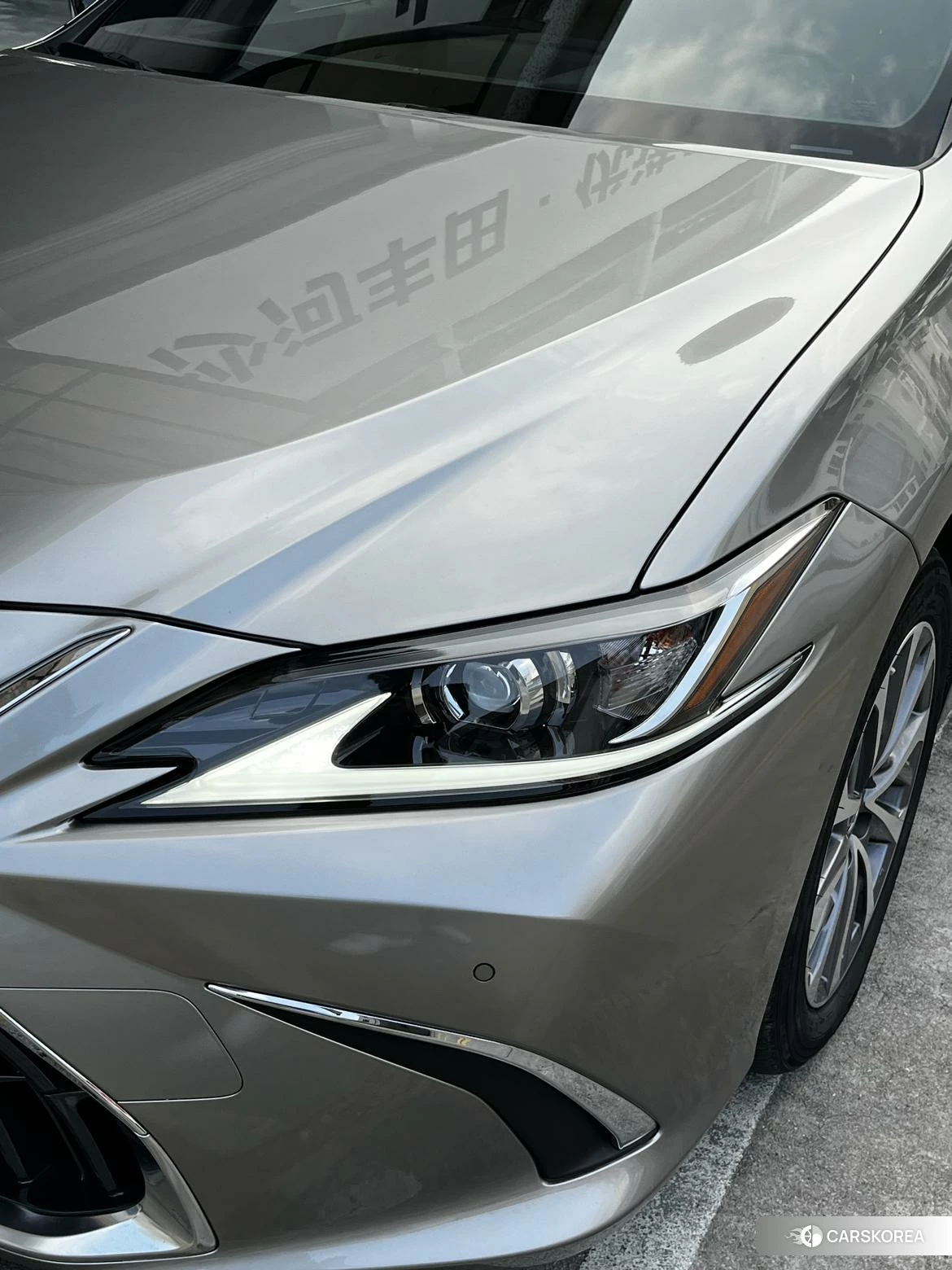 Lexus ES id 4515207 из Китая 18