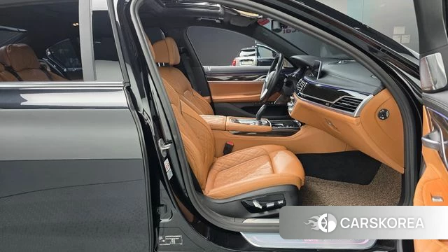 BMW 7 Series (G11) id 4905668 из Кореи 18