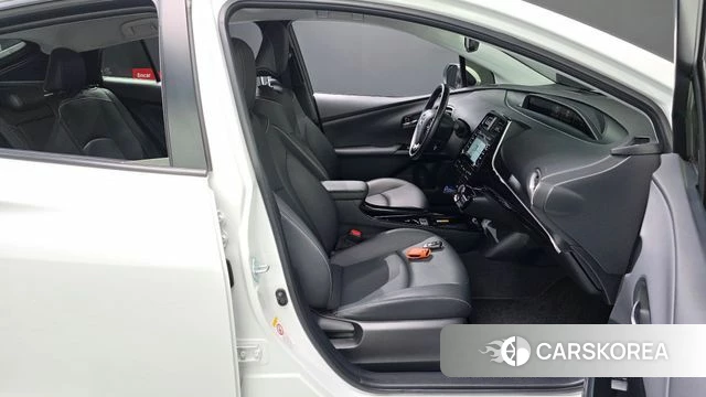 Toyota Prius Prime id 4697340 из Кореи 18