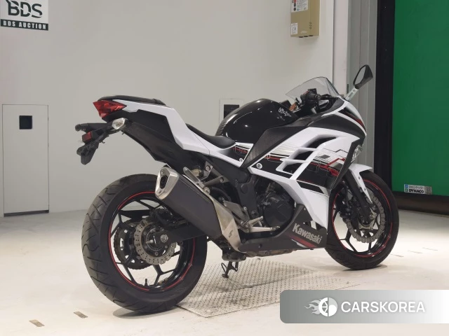 Проданный Kawasaki NINJA 250 ABS 2014 из Японии, фото 2