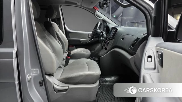 Hyundai The New Grand Starex id 4651636 из Кореи 18