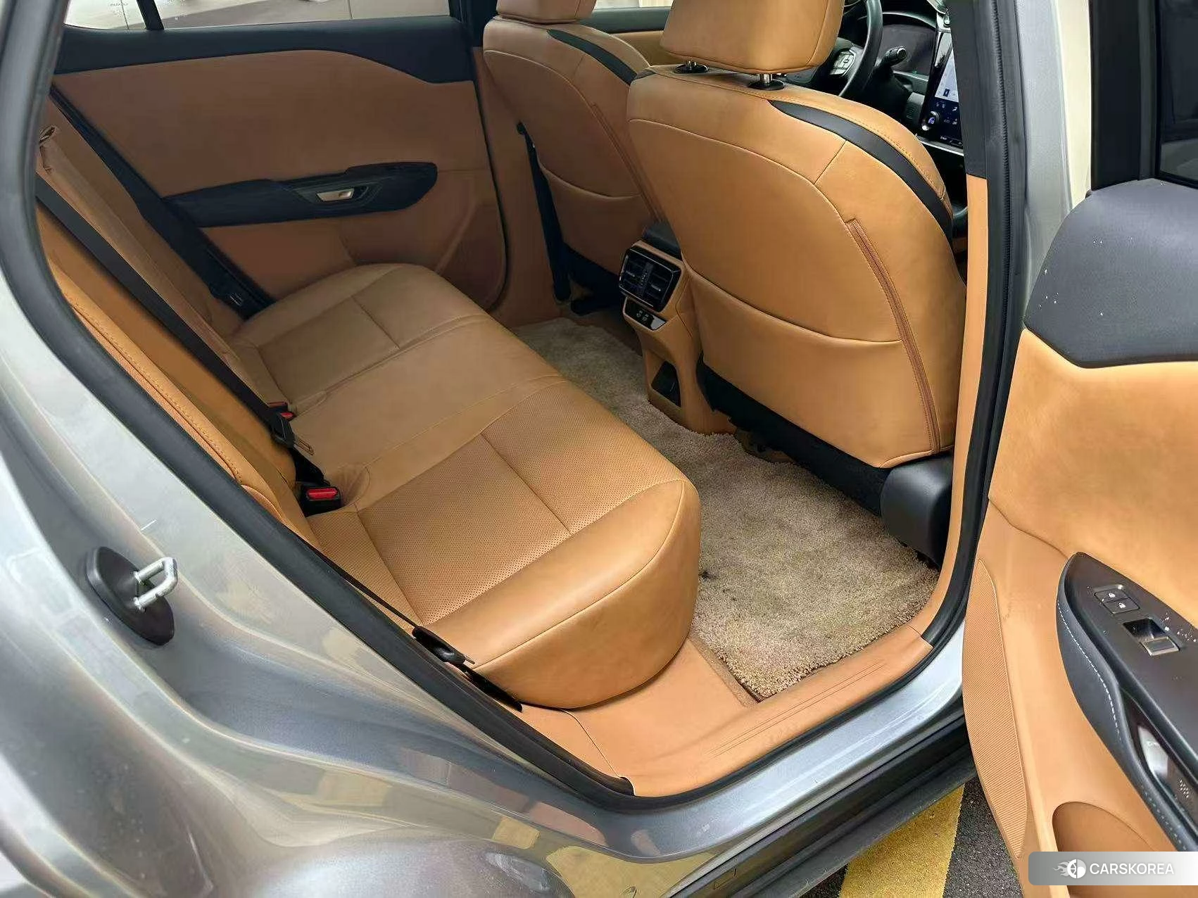 Lexus RZ id 4461946 из Китая 18