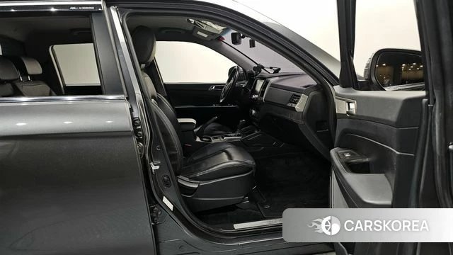 Ssangyong Rexton Sports id 4411157 из Кореи 18