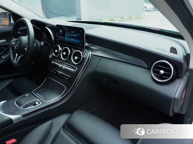 Mercedes-Benz Class C id 3890796 из Китая 18
