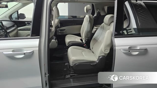 Kia Carnival 4th generation id 4323405 из Кореи 18
