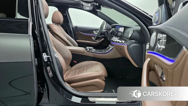 Mercedes-Benz E-Class W213 id 4595227 из Кореи 18