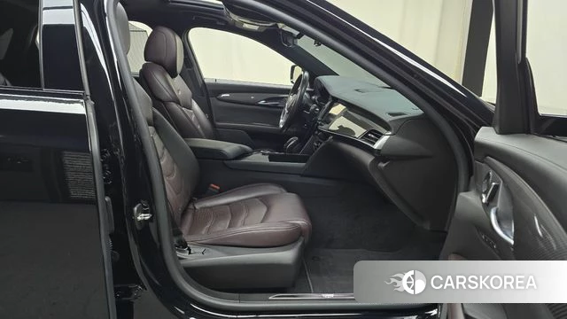 Cadillac CT6 id 4377534 из Кореи 18