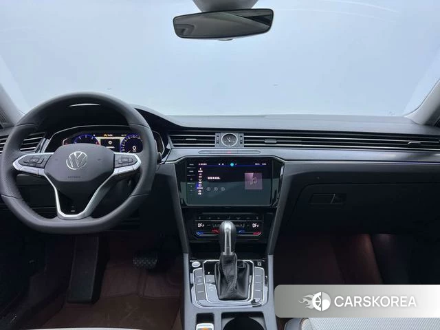 Volkswagen Magotan id 4342089 из Китая 18