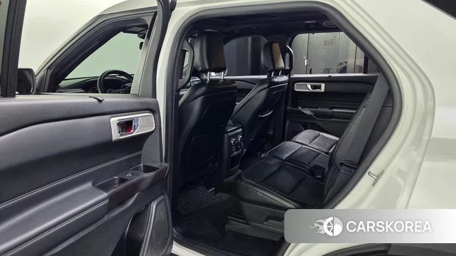 Ford Explorer 6th Generation id 4397264 из Кореи 18
