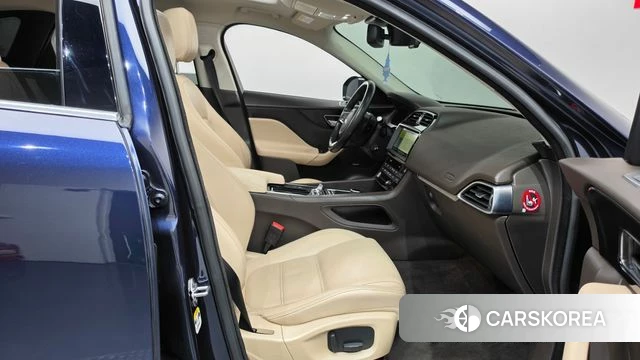 Jaguar F-PACE id 4873670 из Кореи 18