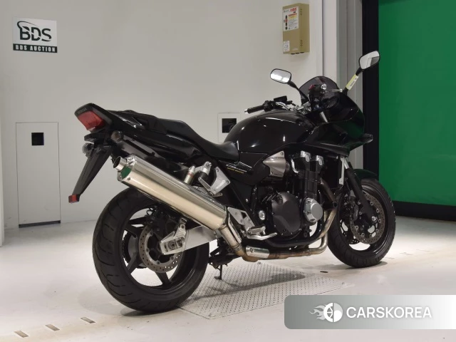 Проданный Honda CB1300SF BOLDOR 2010 из Японии, фото 2