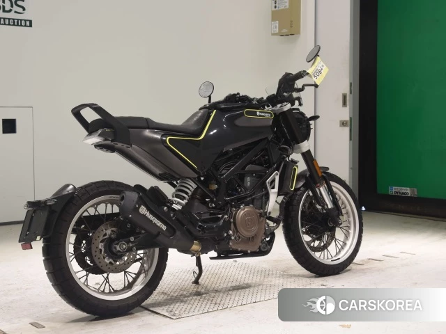 Проданный Husqvarna SVARTPILEN 401 2018 из Японии