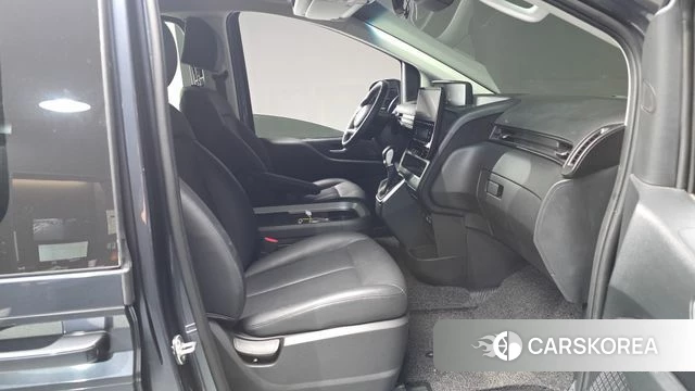 Hyundai Staria id 4329965 из Кореи 18