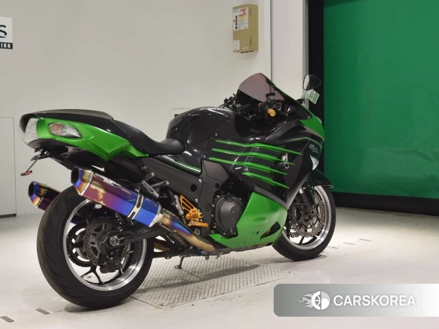 Проданный Kawasaki ZX-14R NINJA ABS 2013 из Японии, фото 2