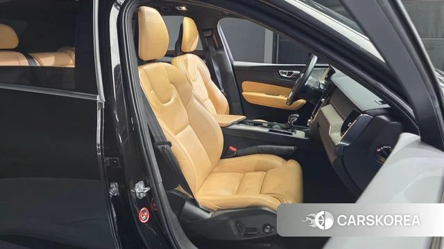 Volvo XC60 second Generation id 4339778 из Кореи 18