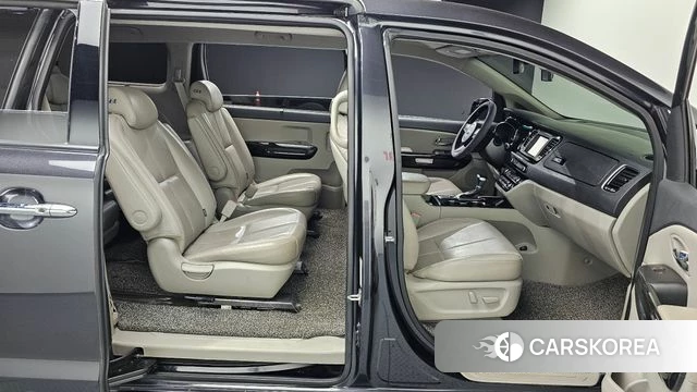 Kia The New Carnival id 4520670 из Кореи 18