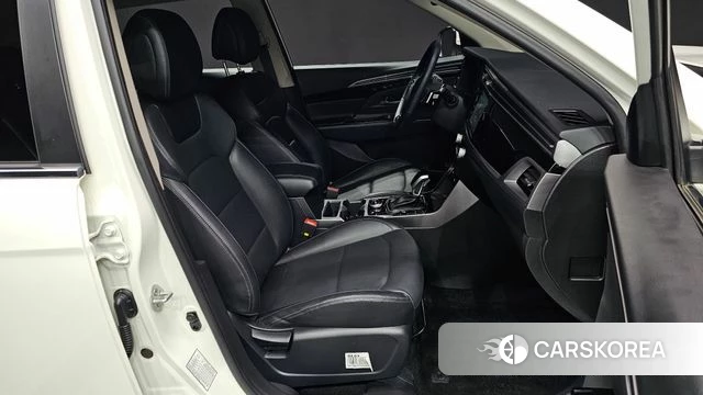 Ssangyong Beautiful Korando id 4389120 из Кореи 18