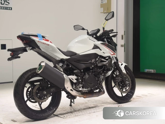 Проданный Kawasaki Z400 2022 из Японии