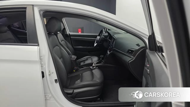 Hyundai The New Avante AD id 4417026 из Кореи 18
