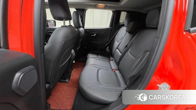 Jeep Renegade id 4501472 из Кореи 18