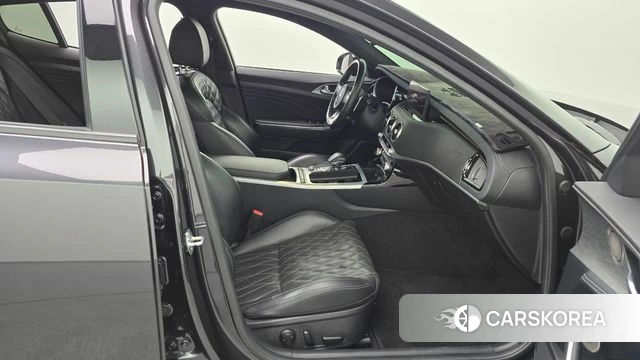 Kia Stinger Meister id 4224611 из Кореи 18