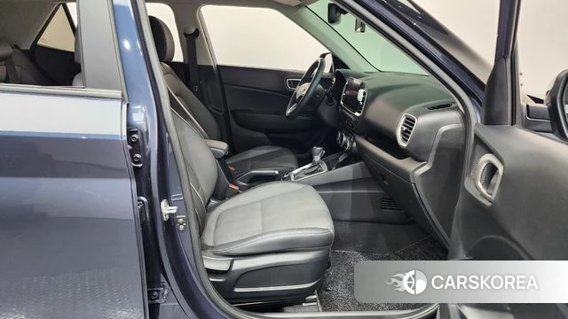 Hyundai Venue id 4906682 из Кореи 18