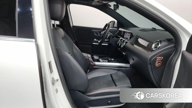 Mercedes-Benz GLA - Class H247 id 4542183 из Кореи 18