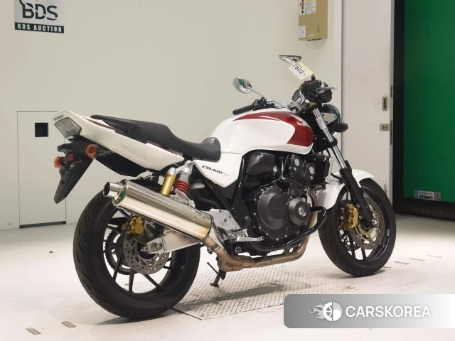 Проданный Honda CB400SF 2017 из Японии, фото 2
