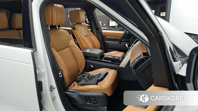 Land Rover Discovery 5 id 4188330 из Кореи 18