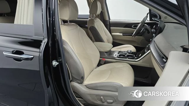 Kia Carnival 4th generation id 4899264 из Кореи 18