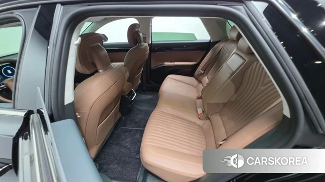 Hyundai Grandeur Hybrid (GN7) id 4617795 из Кореи 18