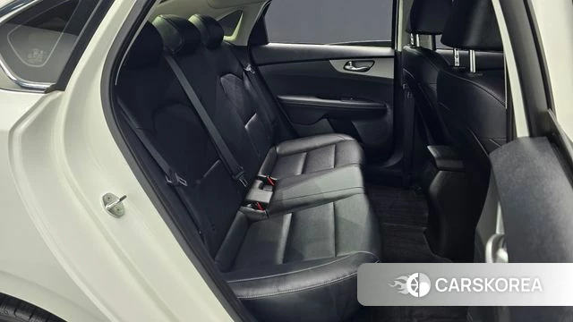 Kia Come New K3 id 4930570 из Кореи 18