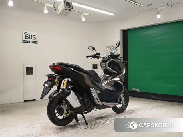 Проданный Honda ADV150 2019 из Японии, фото 2