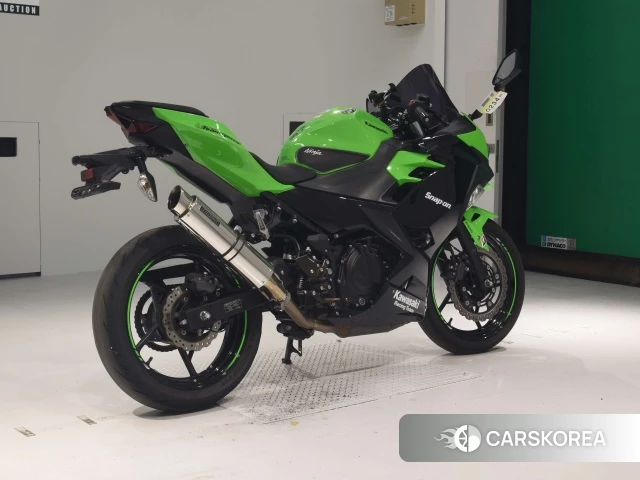 Проданный Kawasaki NINJA 400 2018 из Японии, фото 2