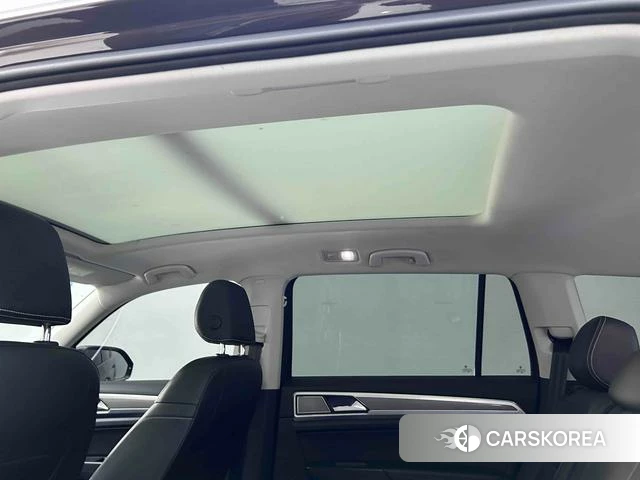 Volkswagen Tourang id 4215052 из Китая 18