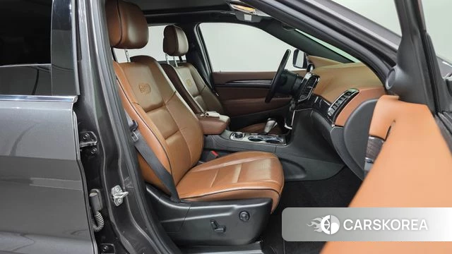 Jeep Grand Cherokee id 4535457 из Кореи 18