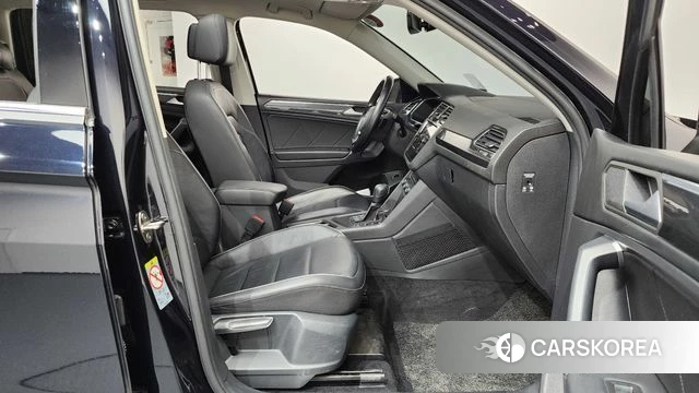 Volkswagen Tiguan Allspace id 4245212 из Кореи 18