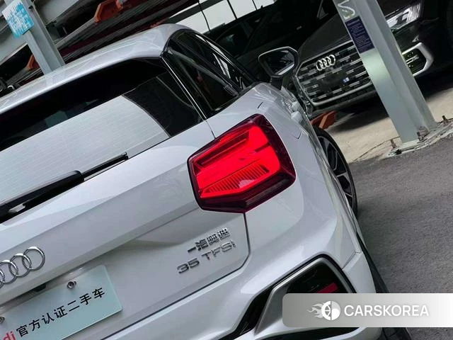 Audi Q2L id 4213979 из Китая 18
