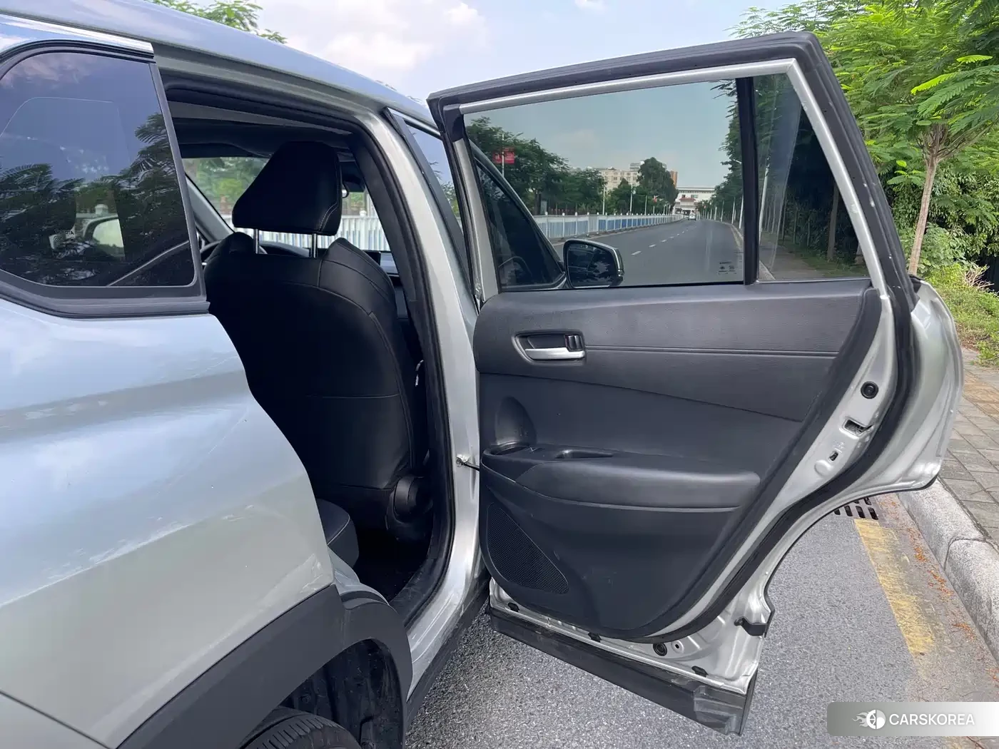 Toyota Frontlander id 4570739 из Китая 18