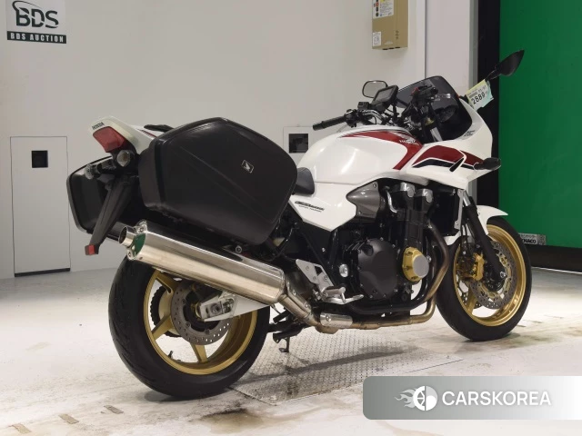 Проданный Honda CB1300ST 2012 из Японии, фото 2