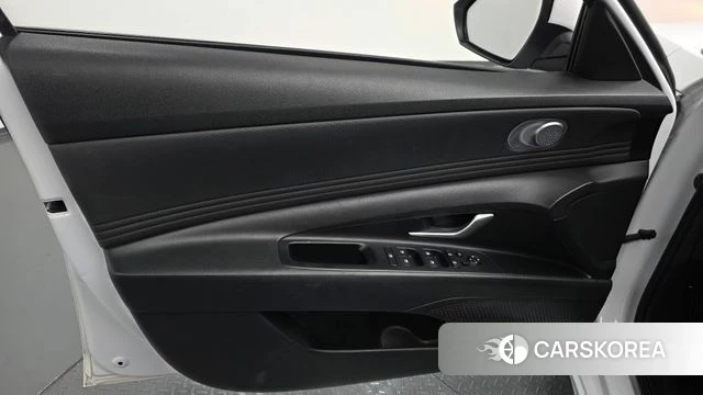 Hyundai Avante Hybrid (CN7) id 4202395 из Кореи 18