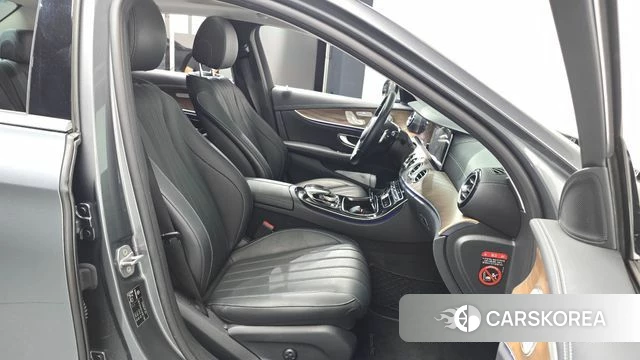 Mercedes-Benz E-Class W213 id 4615570 из Кореи 18