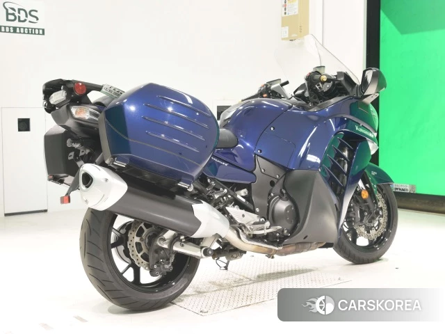 Проданный Kawasaki 1400GTR 2014 из Японии