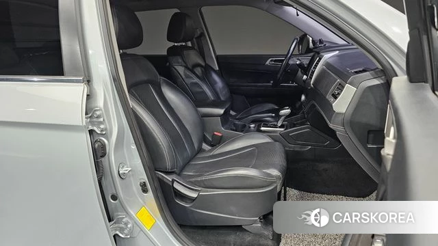 Ssangyong Rexton Sports id 4770363 из Кореи 18