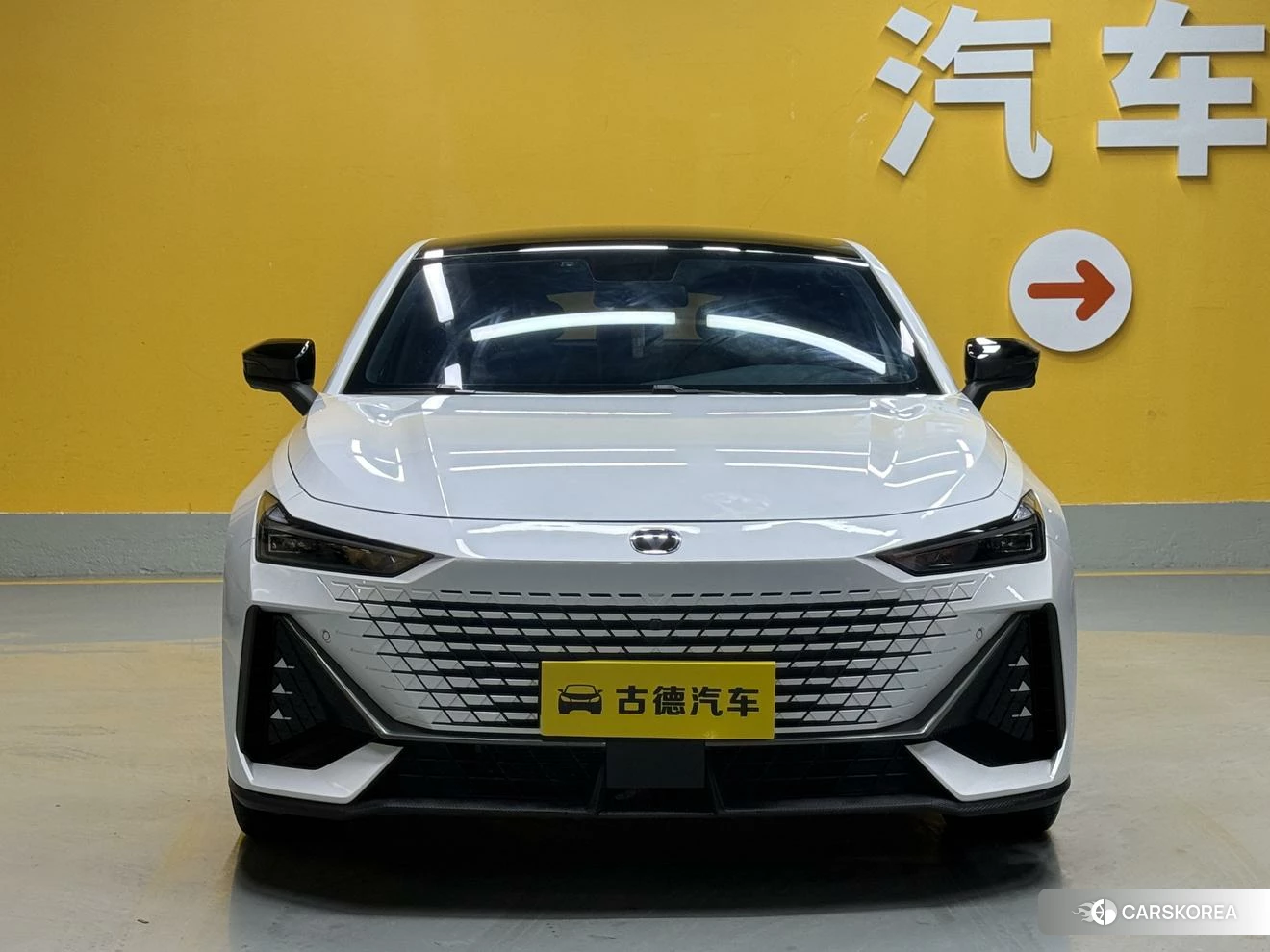 Chang'an UNI-V id 4513733 из Китая 18