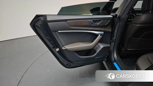 Audi A7 (4K) id 4361174 из Кореи 18